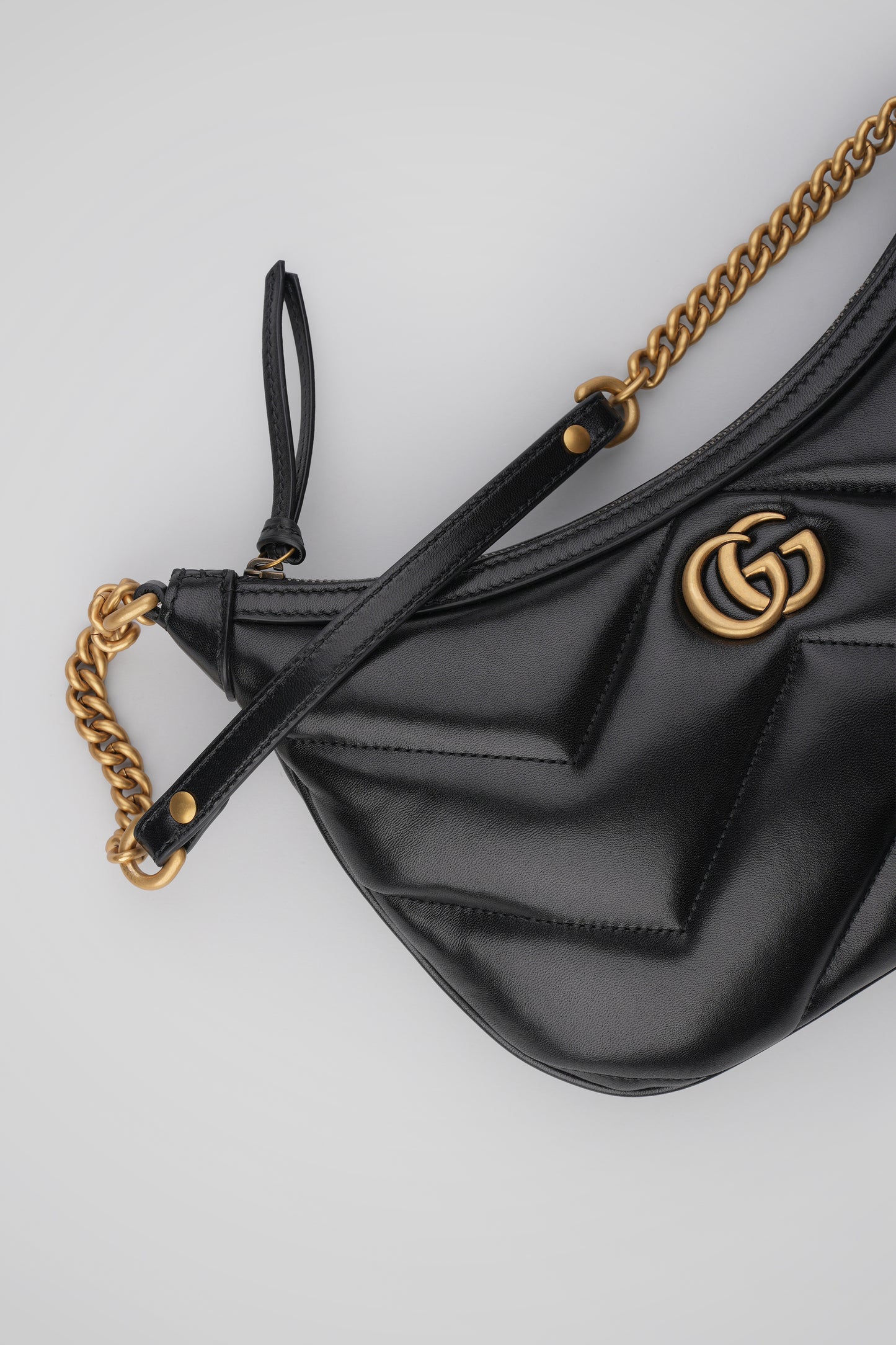 TORBICA PREKO RAMENA