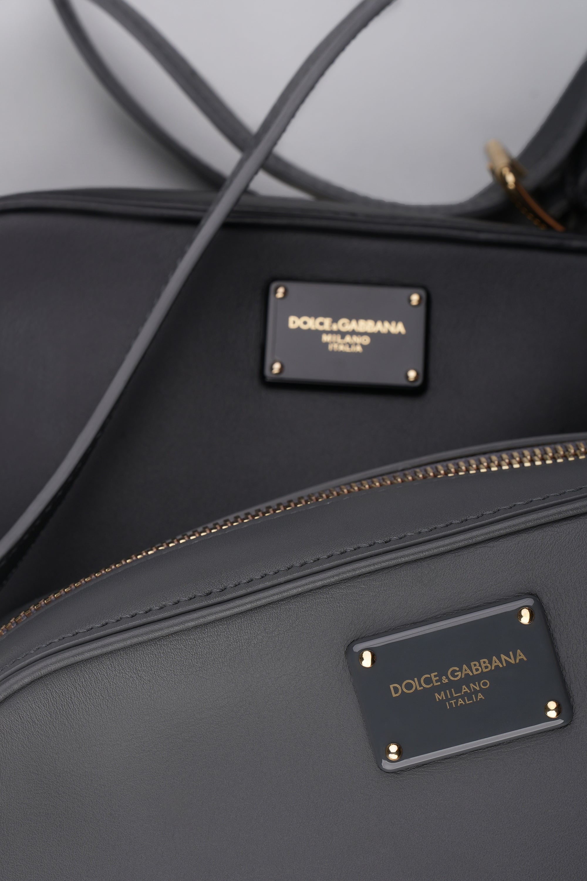 CROSSBODY CRNA TORBICA