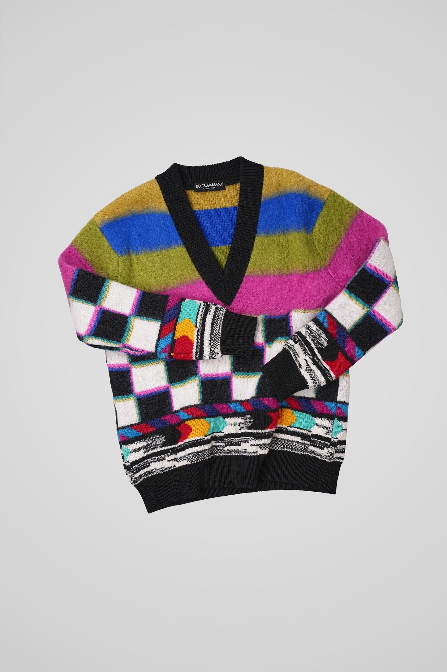 VIŠEBOJNI KARIRANI PULOVER