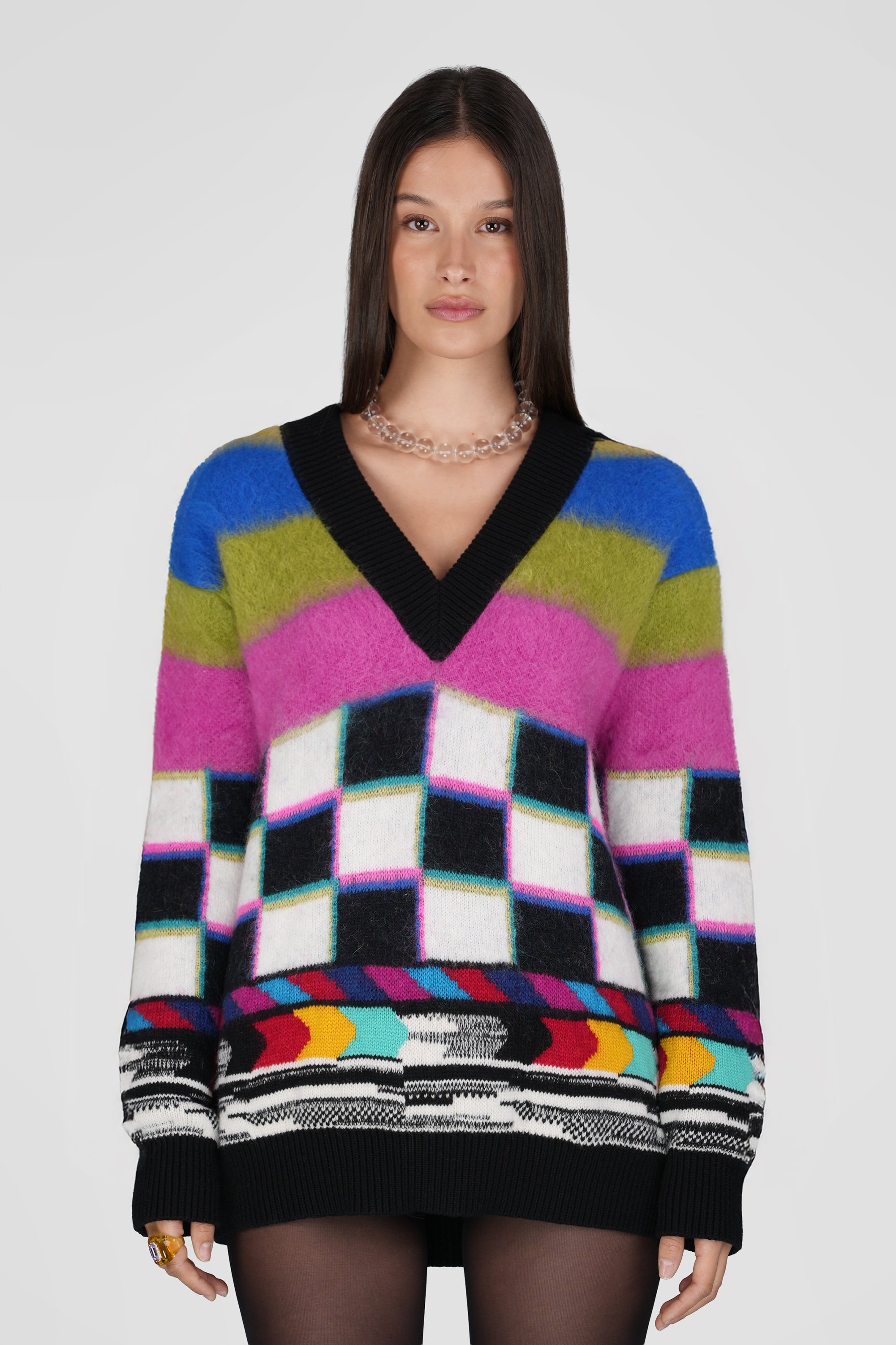 VIŠEBOJNI KARIRANI PULOVER