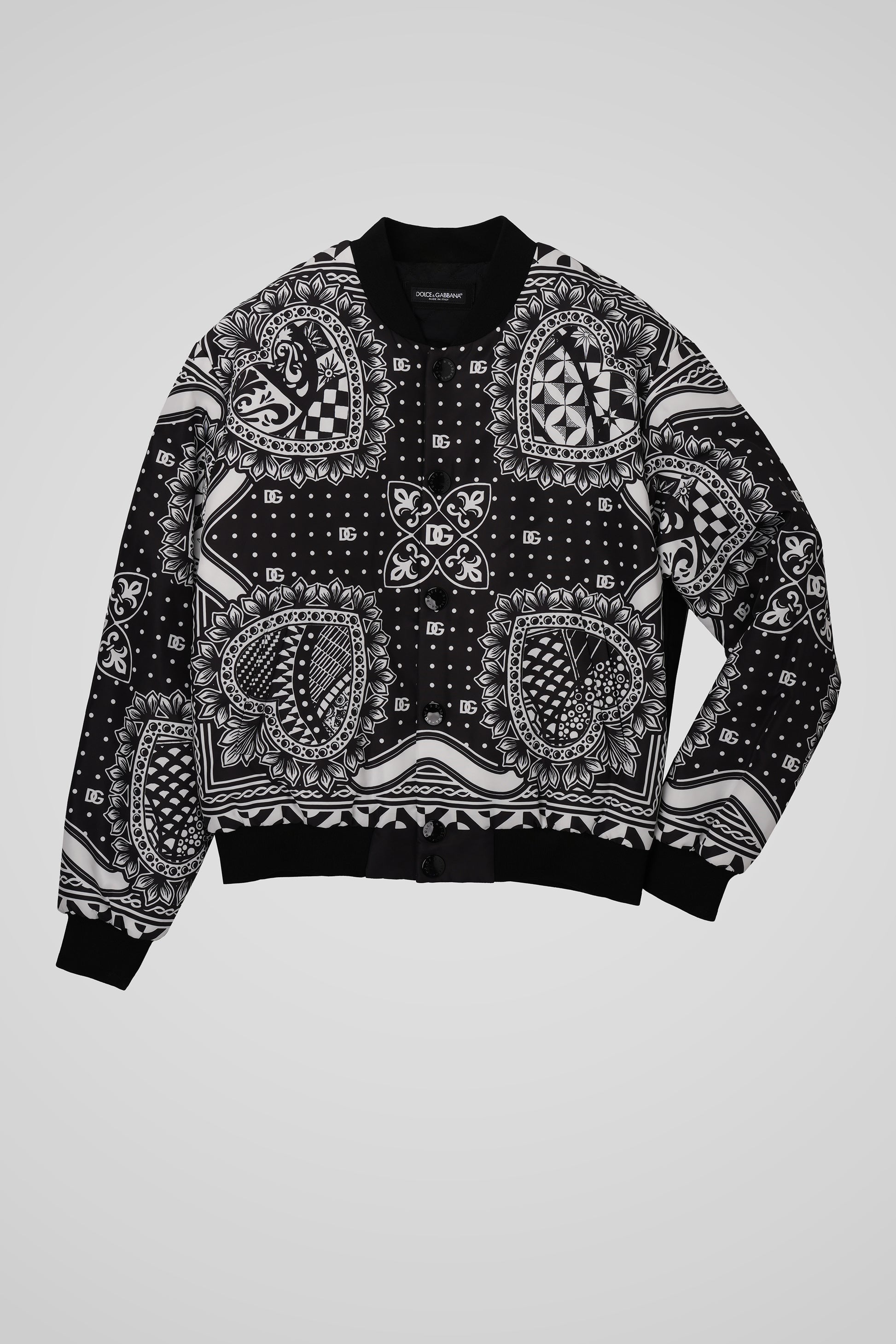 BOMBER JAKNA S UZORKOM